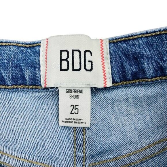 Urban Outfitters BDG Girlfriend High-Rise Denim Shorts Size 25 - Picture 5 of 5